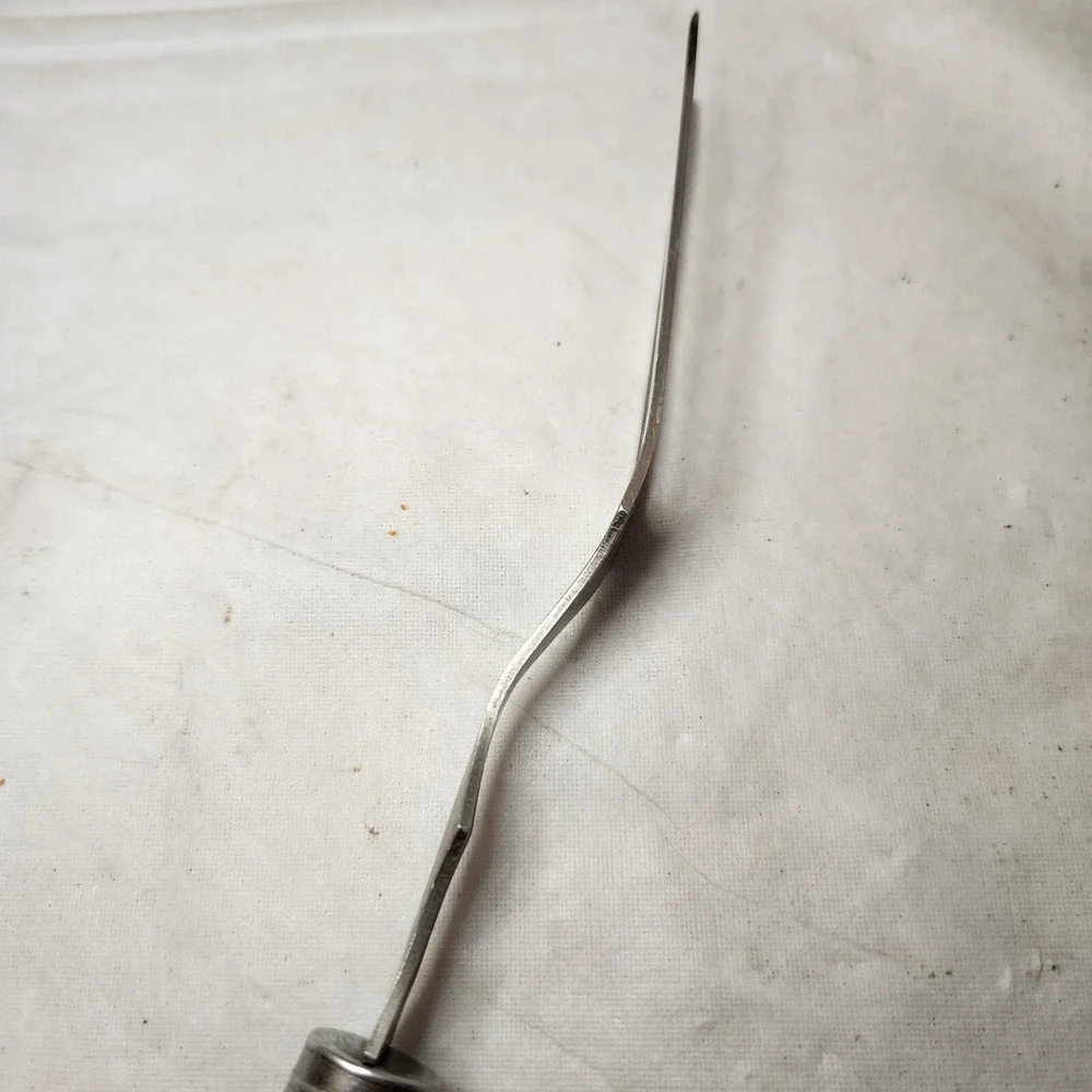 The Unbranded Brand carving see